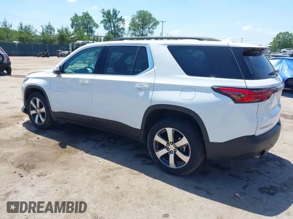 2023 Chevrolet Traverse LT with VIN 1GNEVHKW8PJ307743, listed as a IAAI auction lot 42571841 with 42,142 mi miles and . Bid and sale history available at DreamBid. Image 3.