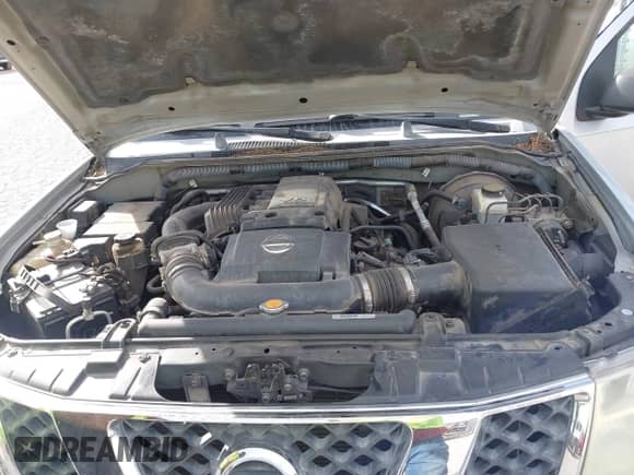 2007 Nissan Pathfinder S z VIN 5N1AR18U97C623323, wystawiony jako IAAI lot #41383903 z przebiegiem 137 601 mil mil oraz . Historia ofert i sprzedaży dostępna na DreamBid. Obrazek 10.