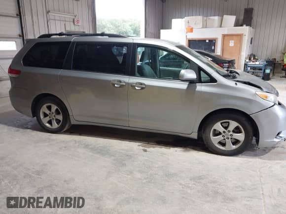 2012 Toyota Sienna LE AAS with VIN 5TDKK3DC1CS253502, listed as a IAAI auction lot 43380424 with 157,876 mi miles and . Bid and sale history available at DreamBid. Image 13.