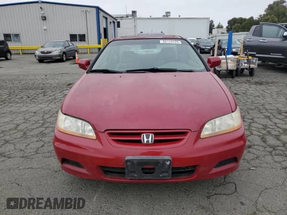 2001 Honda Accord EX z VIN 1HGCG32761A009240, wystawiony jako Copart lot #55174725 z przebiegiem 171 817 mil mil oraz Czysty tytuł • Clean title. Historia ofert i sprzedaży dostępna na DreamBid. Obrazek 5.