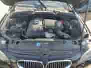 2010 BMW 5 Series 535i xDrive z VIN WBANV9C56AC139565, wystawiony jako Copart lot #61691685 z przebiegiem 82 731 mil mil oraz Czysty tytuł • Clean title. Historia ofert i sprzedaży dostępna na DreamBid. Obrazek 11.