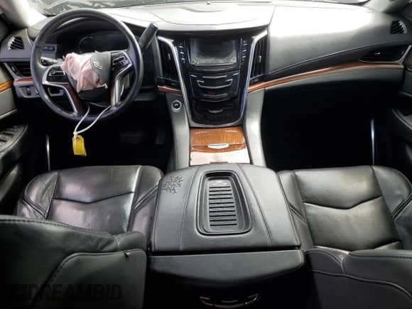 2019 Cadillac Escalade ESV Luxury с VIN 1GYS3HKJ5KR128148, выставлен на аукционе Copart как лот 54797135 с пробегом Не указан миль и Списание • Salvage title. История ставок и продаж доступна на DreamBid. Изображение 8.