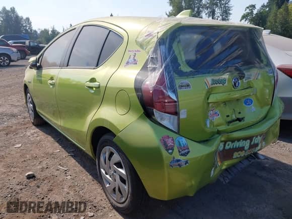 2015 Toyota Prius One z VIN JTDKDTB30F1101905, wystawiony jako IAAI lot #42971226 z przebiegiem 105 068 mil mil oraz . Historia ofert i sprzedaży dostępna na DreamBid. Obrazek 3.