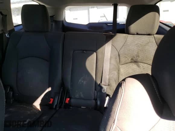 2016 Chevrolet Traverse LT z VIN 1GNKRGKD6GJ282311, wystawiony jako Copart lot #70801445 z przebiegiem Nie podano mil oraz Szkoda całkowita • Salvage title. Historia ofert i sprzedaży dostępna na DreamBid. Obrazek 10.