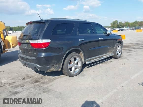 2013 Dodge Durango Citadel with VIN 1C4RDJEG9DC500699, listed as a IAAI auction lot 43324473 with 118,294 mi miles and . Bid and sale history available at DreamBid. Image 4.