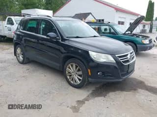 2009 Volkswagen Tiguan SE с VIN WVGBV75N99W502051, выставлен на аукционе IAAI как лот 42509173 с пробегом 220 159 миль миль и . История ставок и продаж доступна на DreamBid. Изображение 1.