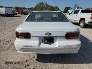 1994 Chevrolet Caprice с VIN 1G1BN52WXRR112699, выставлен на аукционе Copart как лот 52732625 с пробегом 154 047 миль миль и Списание • Salvage title. История ставок и продаж доступна на DreamBid. Изображение 6.