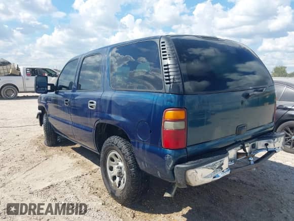2005 Chevrolet Tahoe LS с VIN 1GNEC13V05R156852, выставлен на аукционе IAAI как лот 43274393 с пробегом 163 042 миль миль и . История ставок и продаж доступна на DreamBid. Изображение 3.