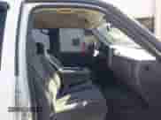 2005 Chevrolet Silverado 1500 LS с VIN 2GCEC13T951289657, выставлен на аукционе IAAI как лот 43475000 с пробегом 236 822 миль миль и . История ставок и продаж доступна на DreamBid. Изображение 5.