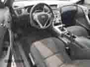 2010 Hyundai Genesis Coupe Premium с VIN KMHHT6KD7AU033984, выставлен на аукционе Copart как лот 64473465 с пробегом 95 512 миль миль и Чистый • Clean title. История ставок и продаж доступна на DreamBid. Изображение 8.