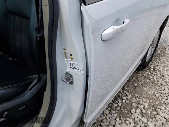 2020 Dodge Grand Caravan SXT with VIN 2C4RDGCG1LR212767, listed as a Copart auction lot 68670935 with 98,006 mi miles and Non repairable. Bid and sale history available at DreamBid. Image 13.