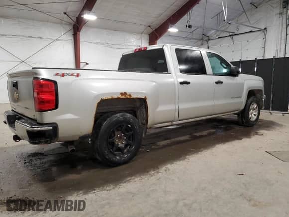 2014 Chevrolet Silverado 1500 LT with VIN 3GCUKREH2EG484514, listed as a Copart auction lot 50827765 with 149,711 mi miles and Clean title. Bid and sale history available at DreamBid. Image 3.