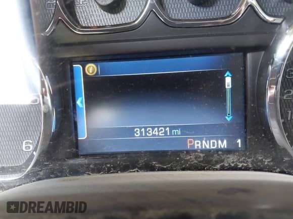 2015 Chevrolet Silverado 2500HD LT z VIN 1GC1KVEG4FF107284, wystawiony jako IAAI lot #42907719 z przebiegiem 313 421 mil mil oraz . Historia ofert i sprzedaży dostępna na DreamBid. Obrazek 7.