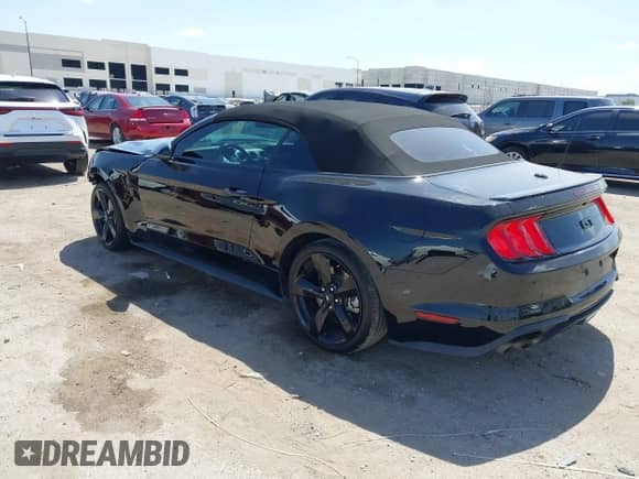 2020 Ford Mustang GT Premium с VIN 1FATP8FF5L5156597, выставлен на аукционе IAAI как лот 42872594 с пробегом 42 500 миль миль и . История ставок и продаж доступна на DreamBid. Изображение 3.