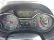 2018 Chevrolet Cruze LS z VIN 1G1BC5SM5J7180025, wystawiony jako IAAI lot #43222366 z przebiegiem 104 481 mil mil oraz . Historia ofert i sprzedaży dostępna na DreamBid. Obrazek 7.