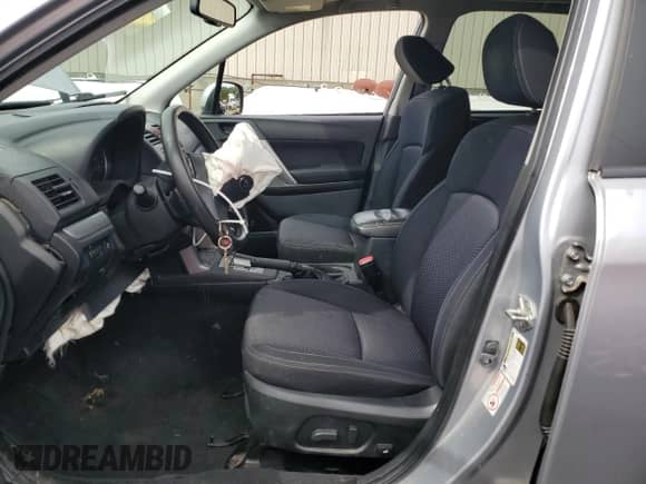 2015 Subaru Forester Premium z VIN JF2SJADC6FH507674, wystawiony jako Copart lot #71177075 z przebiegiem 210 318 mil mil oraz Nie do naprawy • Non repairable. Historia ofert i sprzedaży dostępna na DreamBid. Obrazek 7.