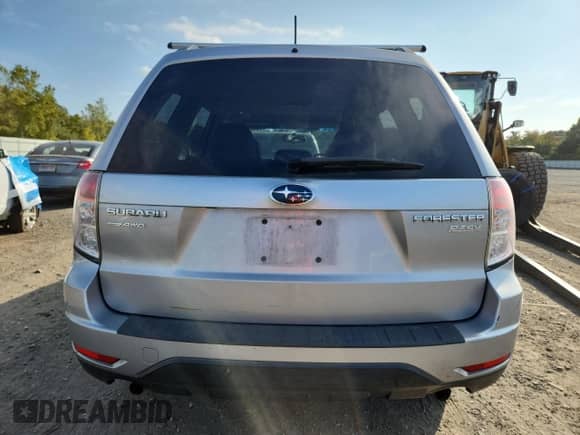 2012 Subaru Forester X Limited z VIN JF2SHAEC0CH441581, wystawiony jako Copart lot #70929605 z przebiegiem 155 869 mil mil oraz Czysty tytuł • Clean title. Historia ofert i sprzedaży dostępna na DreamBid. Obrazek 6.