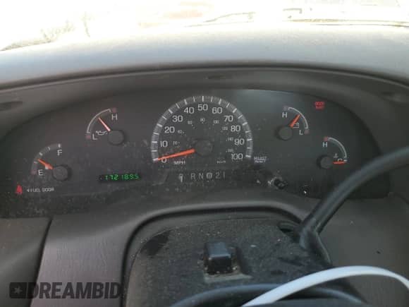 2003 Ford F-150 XL с VIN 1FTRF17W13NB19155, выставлен на аукционе Copart как лот 64179015 с пробегом 172 189 миль миль и Списание • Salvage title. История ставок и продаж доступна на DreamBid. Изображение 9.