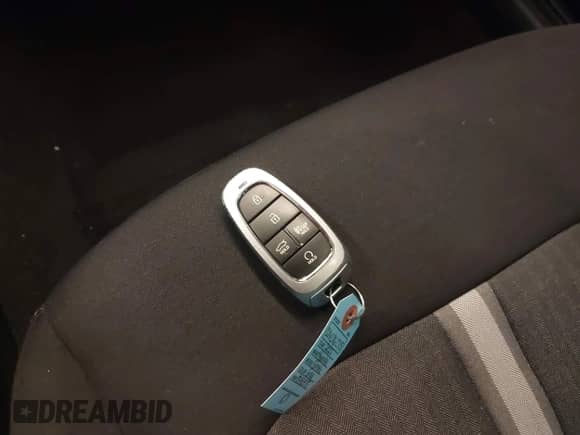 2022 Hyundai Sonata Blue с VIN KMHL24JJ3NA048305, выставлен на аукционе IAAI как лот 41572735 с пробегом 88 085 миль миль и . История ставок и продаж доступна на DreamBid. Изображение 11.