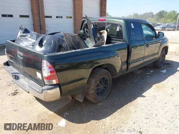 2012 Toyota Tacoma с VIN 5TFTX4CN2CX013352, выставлен на аукционе IAAI как лот 43052705 с пробегом 158 978 миль миль и . История ставок и продаж доступна на DreamBid. Изображение 4.