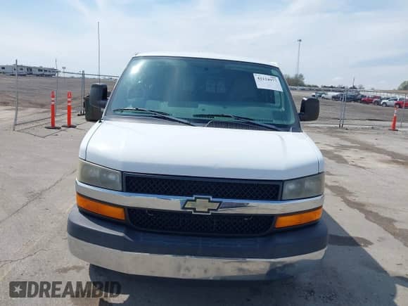 2013 Chevrolet Express Passenger 1LT with VIN 1GAZG1FA1D1191719, listed as a IAAI auction lot 42124977 with 92,228 mi miles and . Bid and sale history available at DreamBid. Image 6.