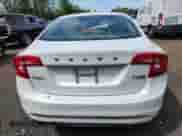 2017 Volvo S60 Inscription с VIN LYV402TKXHB139576, выставлен на аукционе Copart как лот 69417285 с пробегом 39 987 миль миль и Списание • Salvage title. История ставок и продаж доступна на DreamBid. Изображение 6.