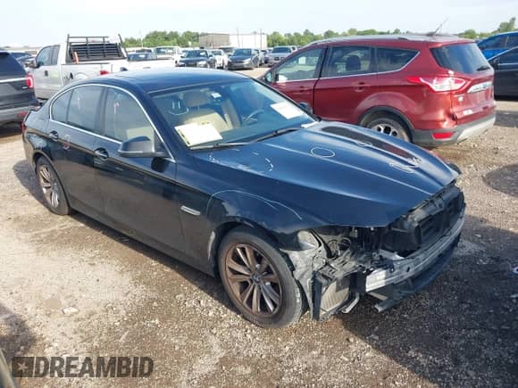 2014 BMW 5 Series 528i z VIN WBA5A5C5XED502888, wystawiony jako IAAI lot #42896322 z przebiegiem 106 750 mil mil oraz . Historia ofert i sprzedaży dostępna na DreamBid. Obrazek 1.