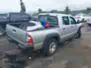 2009 Toyota Tacoma PreRunner z VIN 3TMJU62N99M077383, wystawiony jako IAAI lot #42670811 z przebiegiem 168 908 mil mil oraz . Historia ofert i sprzedaży dostępna na DreamBid. Obrazek 4.