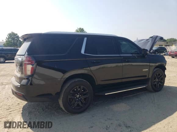 2022 Chevrolet Tahoe LT with VIN 1GNSKNKD3NR185803, listed as a Copart auction lot 62412805 with 44,386 mi miles and Salvage title. Bid and sale history available at DreamBid. Image 3.
