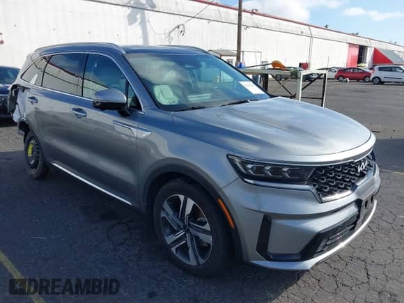 2023 Kia Sorento SX Prestige with VIN KNDRMDLG5P5136424, listed as a IAAI auction lot 43161703 with 40,148 mi miles and . Bid and sale history available at DreamBid. Image 1.