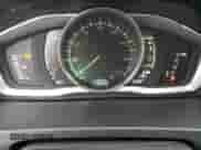 2018 Volvo S60 Inscription с VIN LYV402HK8JB166323, выставлен на аукционе Copart как лот 76267414 с пробегом 145 427 миль миль и Списание • Salvage title. История ставок и продаж доступна на DreamBid. Изображение 9.