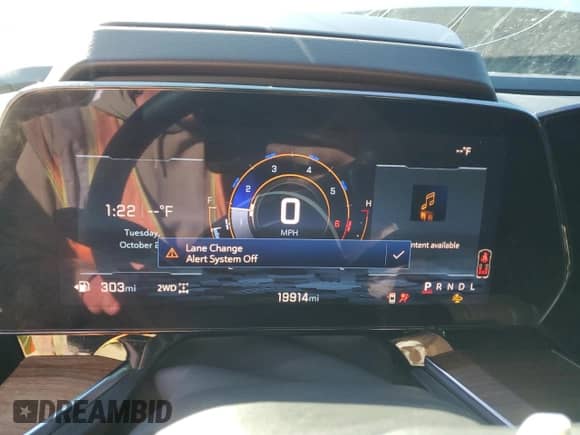 2025 Chevrolet Suburban High Country с VIN 1GNS6GRL9SR137022, выставлен на аукционе Copart как лот 84966035 с пробегом 19 914 миль миль и Списание • Salvage title. История ставок и продаж доступна на DreamBid. Изображение 9.