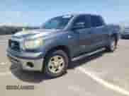2007 Toyota Tundra SR5 z VIN 5TBET54197S454423, wystawiony jako Copart lot #57788184 z przebiegiem 127 189 mil mil oraz Czysty tytuł • Clean title. Historia ofert i sprzedaży dostępna na DreamBid. Obrazek 1.