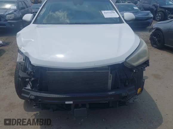 2017 Hyundai Santa Fe Limited Ultimate with VIN KM8SRDHF0HU231074, listed as a IAAI auction lot 42571650 with 159,214 mi miles and . Bid and sale history available at DreamBid. Image 13.