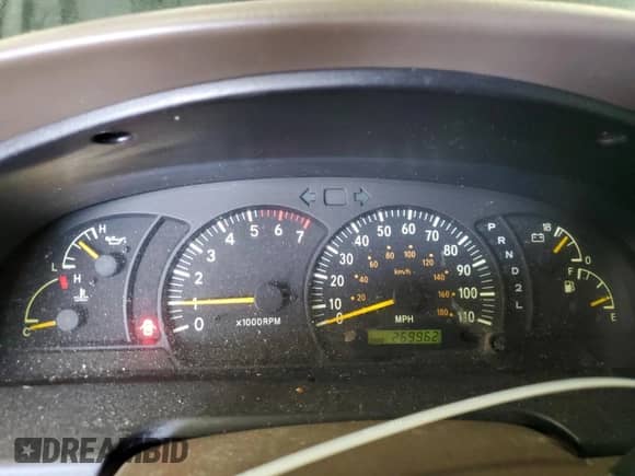 2001 Toyota Tundra Limited z VIN 5TBBT48141S150804, wystawiony jako Copart lot #85075645 z przebiegiem 269 962 mil mil oraz Czysty tytuł • Clean title. Historia ofert i sprzedaży dostępna na DreamBid. Obrazek 9.