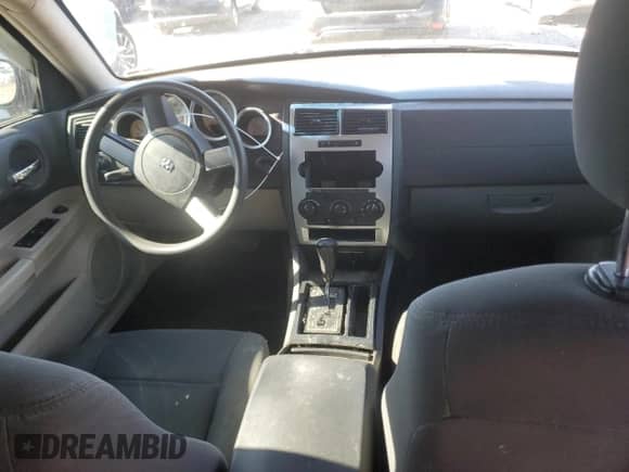 2006 Dodge Magnum with VIN 2D4FV47V96H394688, listed as a Copart auction lot 89098455 with Not provided miles and Non repairable. Bid and sale history available at DreamBid. Image 8.