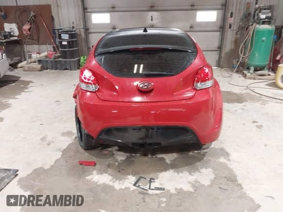2012 Hyundai Veloster w/Black Int с VIN KMHTC6AD8CU032759, выставлен на аукционе IAAI как лот 41567265 с пробегом 156 973 миль миль и . История ставок и продаж доступна на DreamBid. Изображение 16.