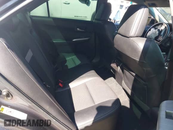 2014 Toyota Camry SE with VIN 4T1BF1FK0EU305189, listed as a IAAI auction lot 43398662 with 207,493 mi miles and . Bid and sale history available at DreamBid. Image 8.