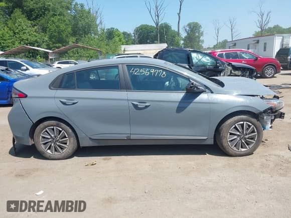 2021 Hyundai Ioniq SE с VIN KMHC75LJ7MU082183, выставлен на аукционе IAAI как лот 42569778 с пробегом 25 742 миль миль и . История ставок и продаж доступна на DreamBid. Изображение 12.