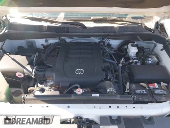 2018 Toyota Tundra SR с VIN 5TFUW5F18JX747478, выставлен на аукционе IAAI как лот 42315962 с пробегом 72 271 миль миль и . История ставок и продаж доступна на DreamBid. Изображение 10.