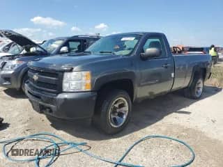 2011 Chevrolet Silverado 1500 Work Truck с VIN 1GCNKPE00BZ320144, выставлен на аукционе Copart как лот 74807334 с пробегом Не указан миль и На запчасти • Non repairable. История ставок и продаж доступна на DreamBid. Изображение 1.