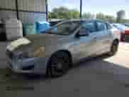 2013 Volvo S60 T5 Premier z VIN YV1612FS8D2206067, wystawiony jako Copart lot #71560615 z przebiegiem 96 211 mil mil oraz Szkoda całkowita • Salvage title. Historia ofert i sprzedaży dostępna na DreamBid. Obrazek 1.