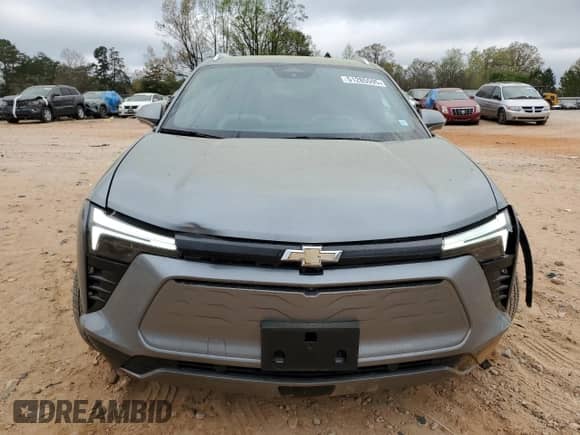 2024 Chevrolet Blazer EV eAWD LT z VIN 3GNKDBRJ4RS216273, wystawiony jako Copart lot #51285595 z przebiegiem 4 878 mil mil oraz Szkoda całkowita • Salvage title. Historia ofert i sprzedaży dostępna na DreamBid. Obrazek 5.