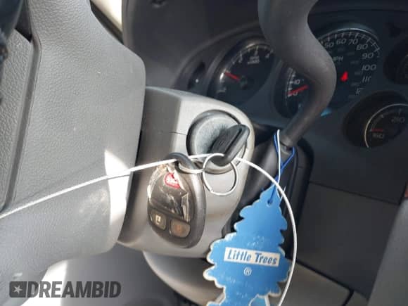 2007 Chevrolet Avalanche 3LT z VIN 3GNEC12047G179026, wystawiony jako IAAI lot #41225020 z przebiegiem 183 482 mil mil oraz . Historia ofert i sprzedaży dostępna na DreamBid. Obrazek 11.