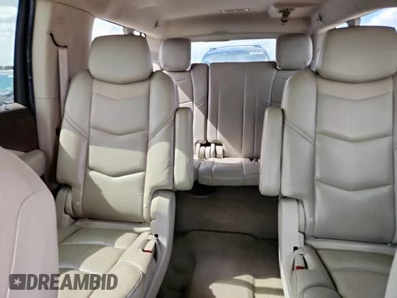 2016 Cadillac Escalade ESV Luxury Collection с VIN 1GYS3HKJ5GR186123, выставлен на аукционе Copart как лот 61605215 с пробегом 201 556 миль миль и Чистый • Clean title. История ставок и продаж доступна на DreamBid. Изображение 10.