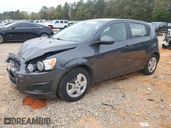 2013 Chevrolet Sonic LS with VIN 1G1JA6SH2D4222263, listed as a Copart auction lot 50532405 with 104,888 mi miles and Salvage title. Bid and sale history available at DreamBid. Image 1.