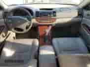 2005 Toyota Camry LE with VIN JTDBF32K750162836, listed as a Copart auction lot 81082105 with 131,582 mi miles and Salvage title. Bid and sale history available at DreamBid. Image 8.