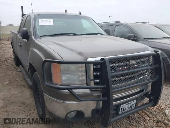 2012 GMC Sierra 1500 SLE z VIN 1GTR1VE02CZ266629, wystawiony jako IAAI lot #41629921 z przebiegiem 271 072 mil mil oraz . Historia ofert i sprzedaży dostępna na DreamBid. Obrazek 1.