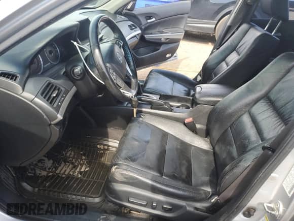 2009 Honda Accord EX-L с VIN 1HGCP26819A038122, выставлен на аукционе Copart как лот 84706855 с пробегом 157 908 миль миль и Списание • Salvage title. История ставок и продаж доступна на DreamBid. Изображение 7.
