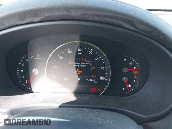 2018 Kia Sorento LX with VIN 5XYPG4A32JG416671, listed as a IAAI auction lot 42846445 with 44,211 mi miles and . Bid and sale history available at DreamBid. Image 7.